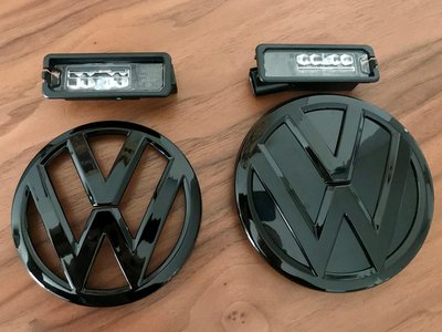 badges.jpg