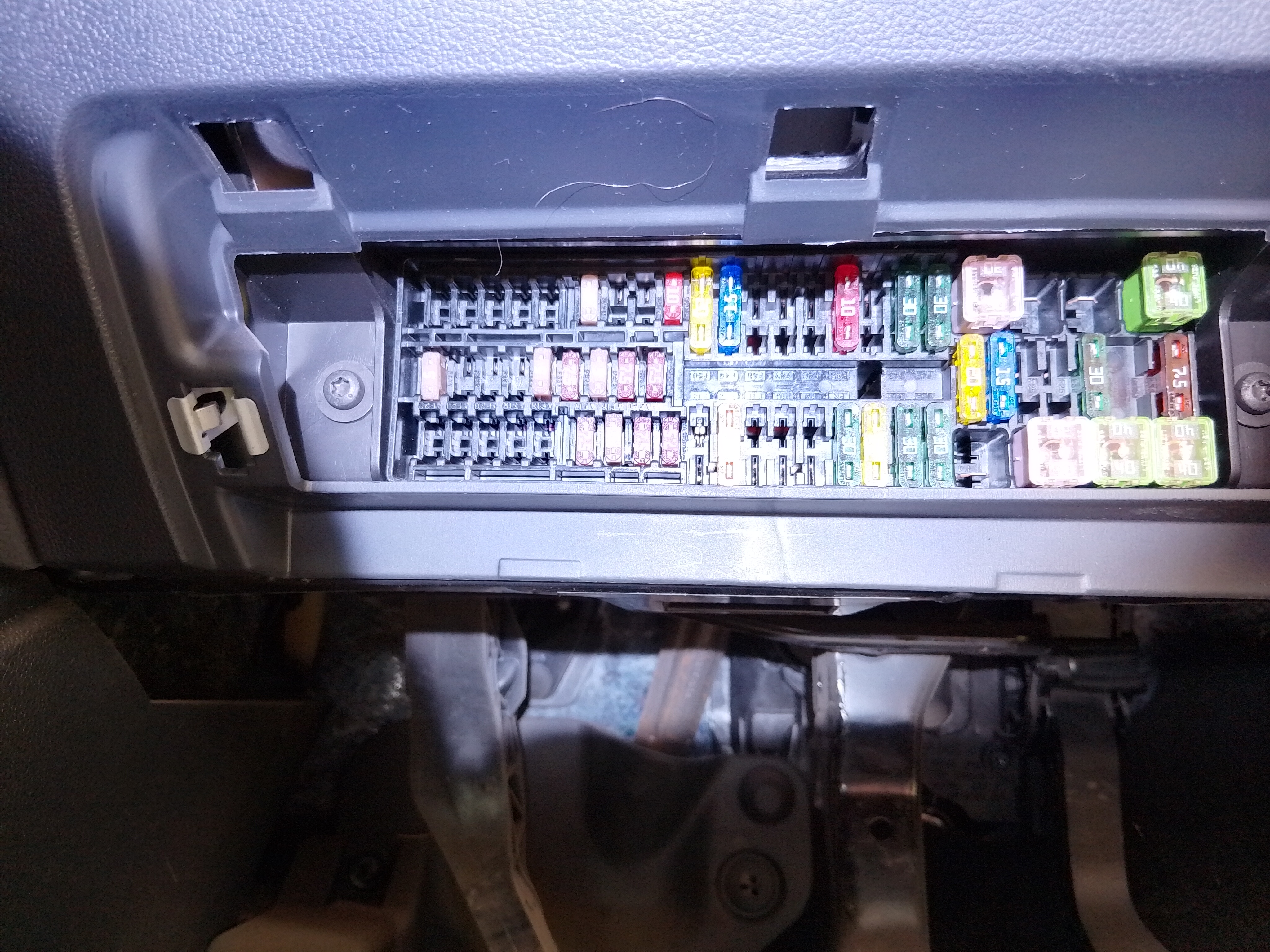 fuses.jpg