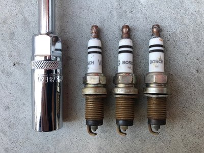 sparkplugs.JPG (175.5 KiB) Viewed 8729 times rusty spark plugs