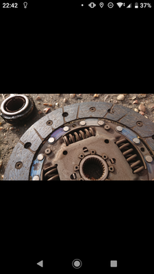 Clutch disk engine side
