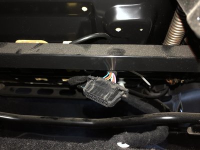 unknowncable.JPG (158.04 KiB) Viewed 4009 times BlackConnector