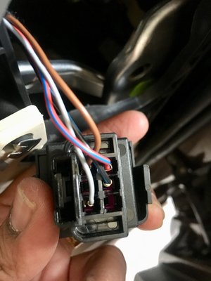 Dimmer connector