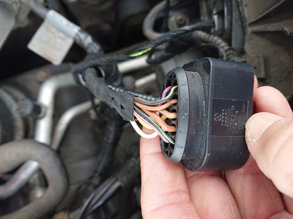 1-9 Pin Right Front (Passenger)