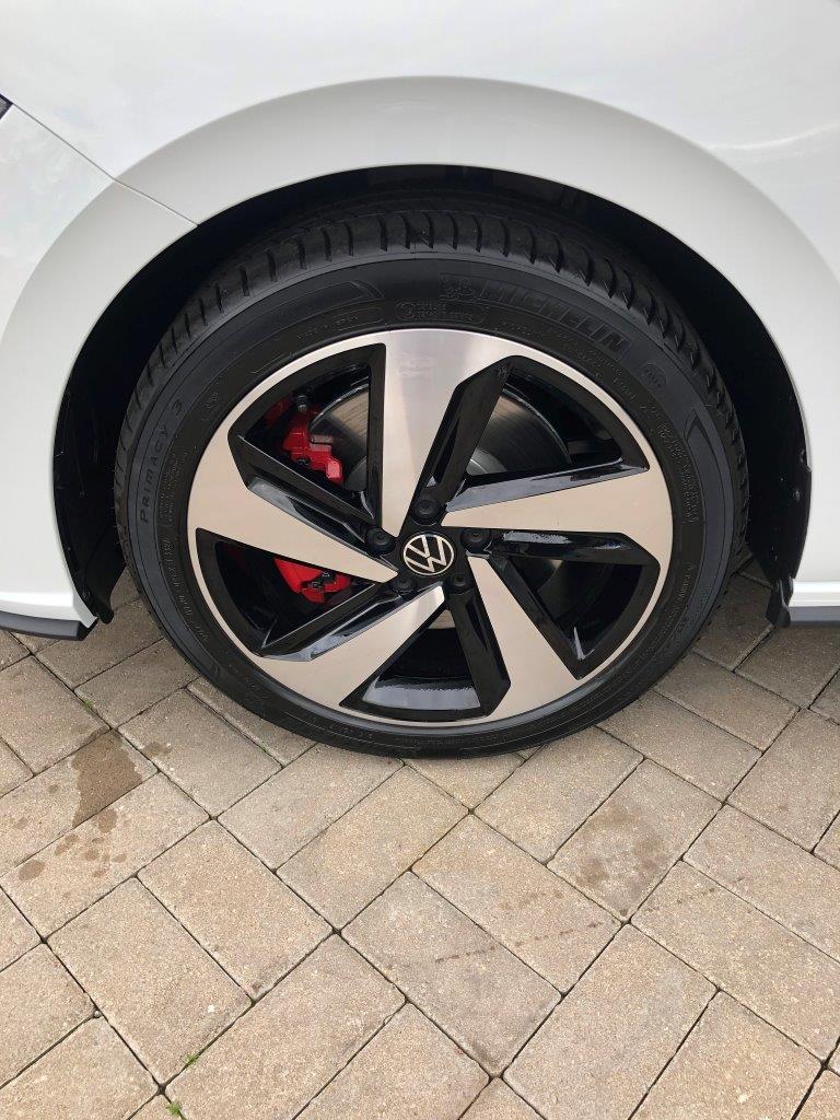 GTI Wheel.jpg