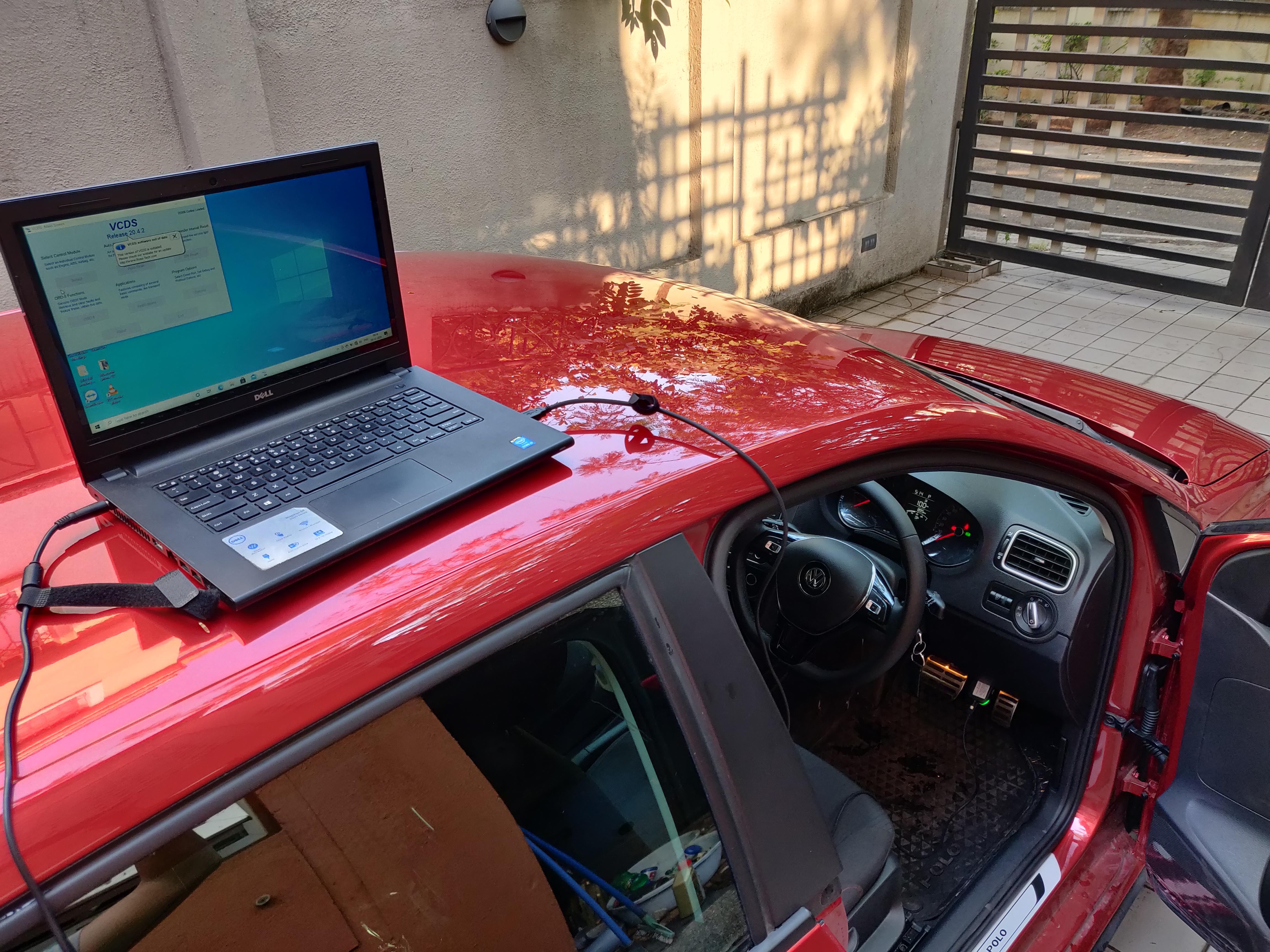 Polo 6R OPS Coding Laptop Open.jpg
