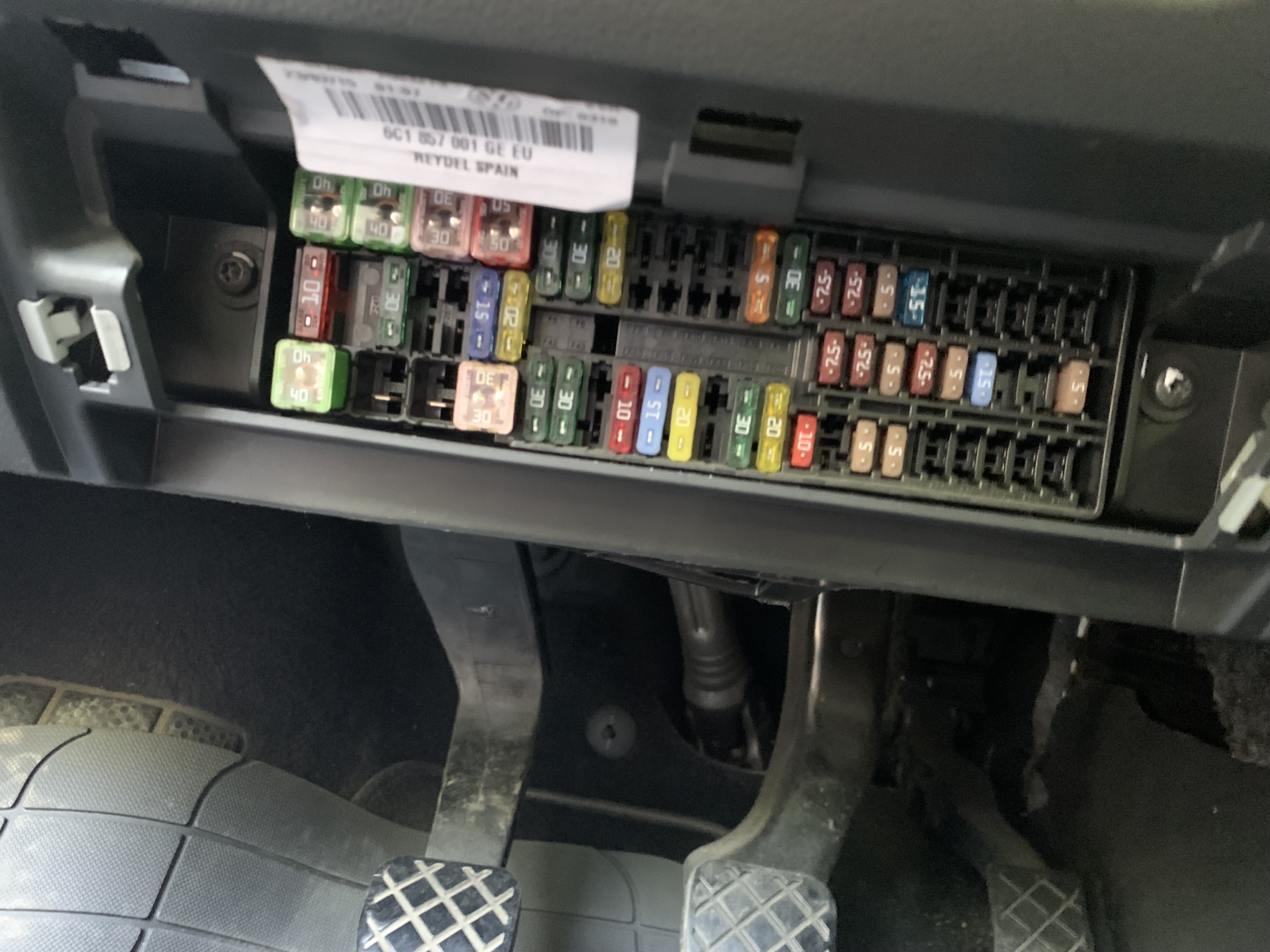 polo tdi 2015 fuse box.jpg